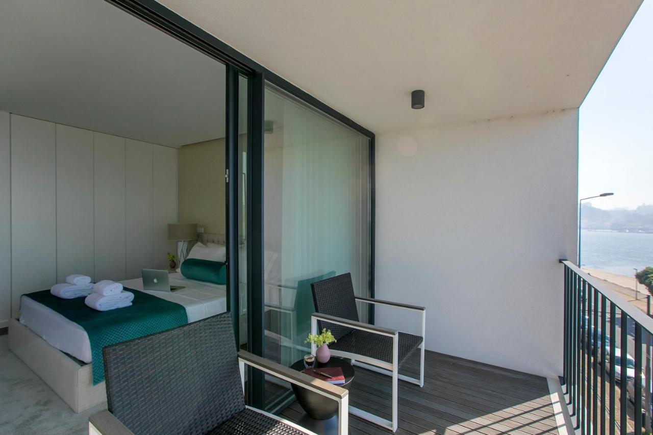 LovelyStay - Luxury 2BR Duplex Apartment in Foz Oporto Extérieur photo