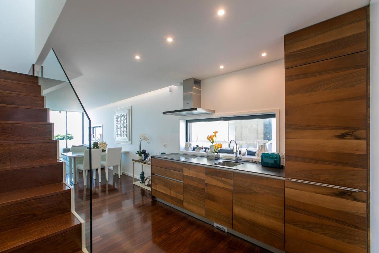 LovelyStay - Luxury 2BR Duplex Apartment in Foz Oporto Extérieur photo