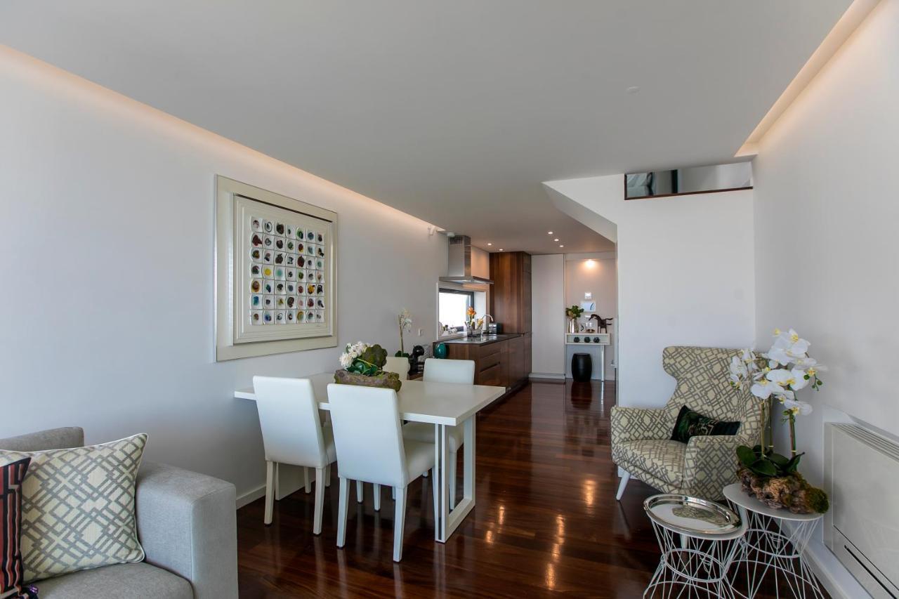 LovelyStay - Luxury 2BR Duplex Apartment in Foz Oporto Extérieur photo